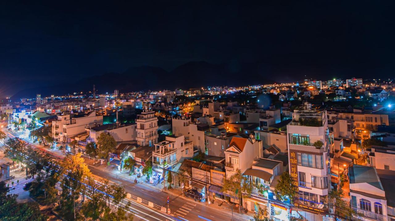 Uy Duong Hotel & Apartment - Nha Trang Buitenkant foto